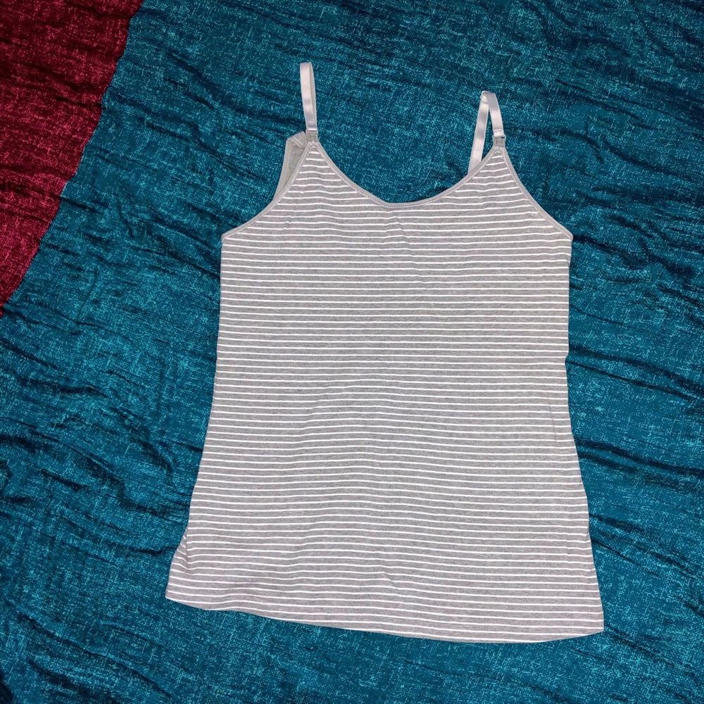 GAP top with attached BRA